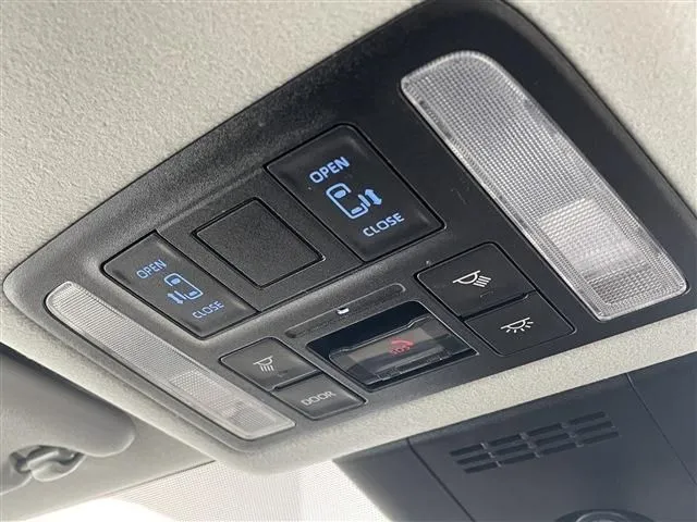 ノア（トヨタ）の車両写真