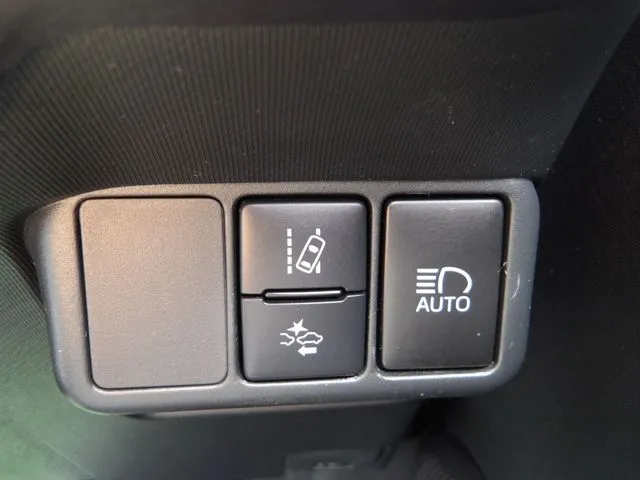 アクア（トヨタ）の車両写真