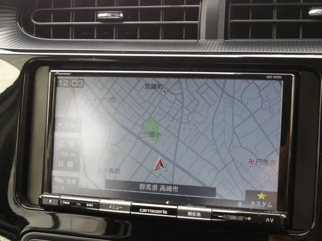 アクア（トヨタ）の車両写真