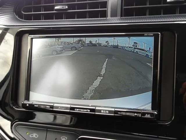 アクア（トヨタ）の車両写真