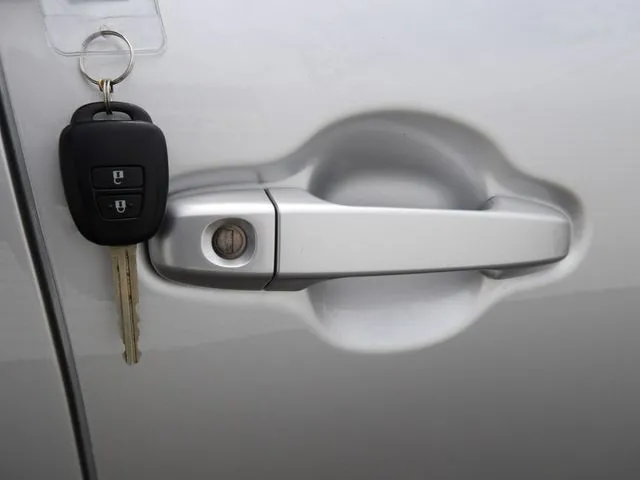 アクア（トヨタ）の車両写真