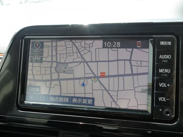 シエンタ　ハイブリッド（トヨタ）の車両写真