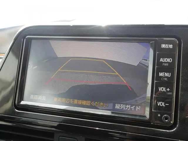 シエンタ　ハイブリッド（トヨタ）の車両写真