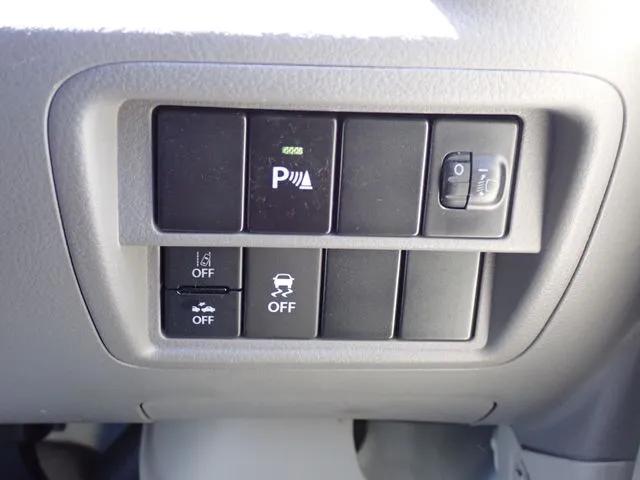 エブリイバン（スズキ）の車両写真