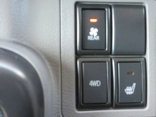 ニッサン　クリッパーバン　４ＷＤ