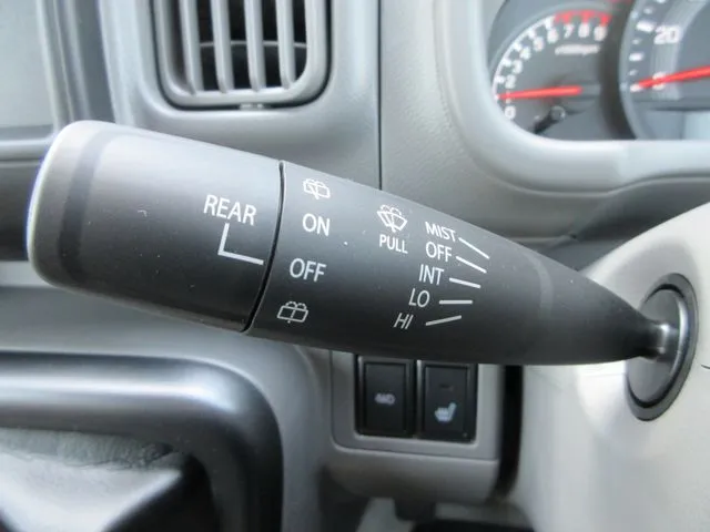 ニッサン　クリッパーバン　４ＷＤ