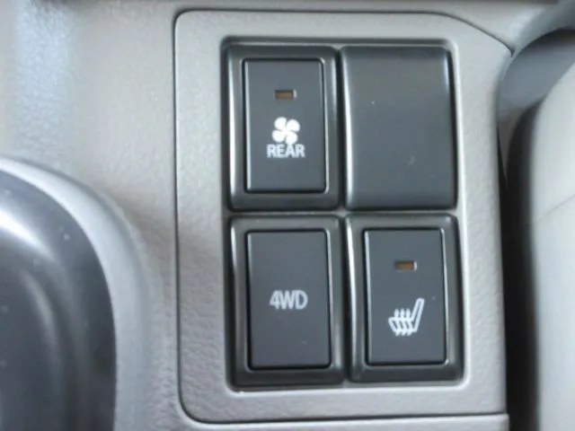 ニッサン　クリッパーバン　４ＷＤ