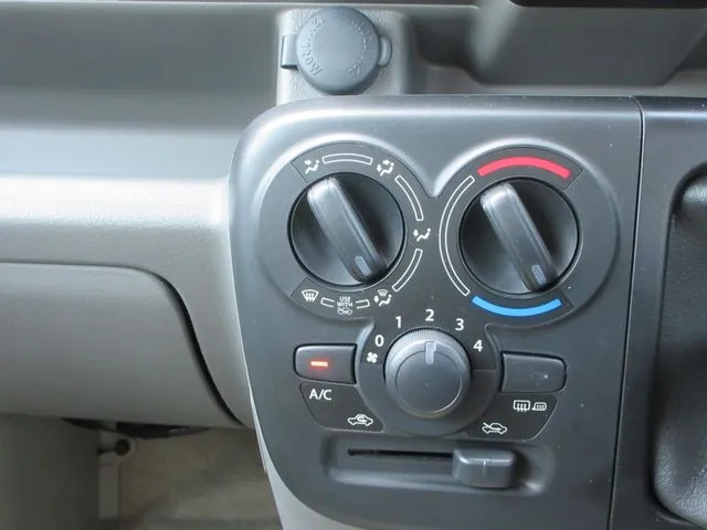 ニッサン　クリッパーバン　４ＷＤ