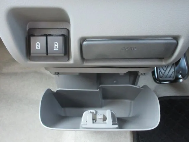 ニッサン　クリッパーバン　４ＷＤ