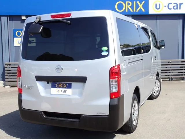 ＮＶ３５０キャラバン（ニッサン）の車両写真