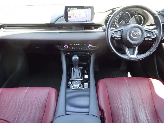 MAZDA6 セダン(マツダ)の車両写真