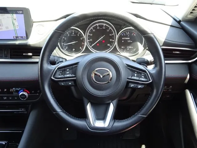 MAZDA6 セダン(マツダ)の車両写真