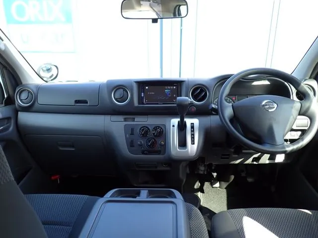 ＮＶ３５０キャラバン（ニッサン）の車両写真