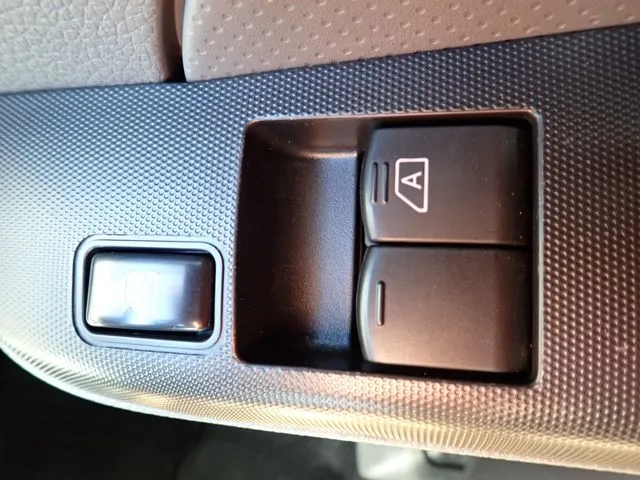 ＮＶ３５０キャラバン（ニッサン）の車両写真