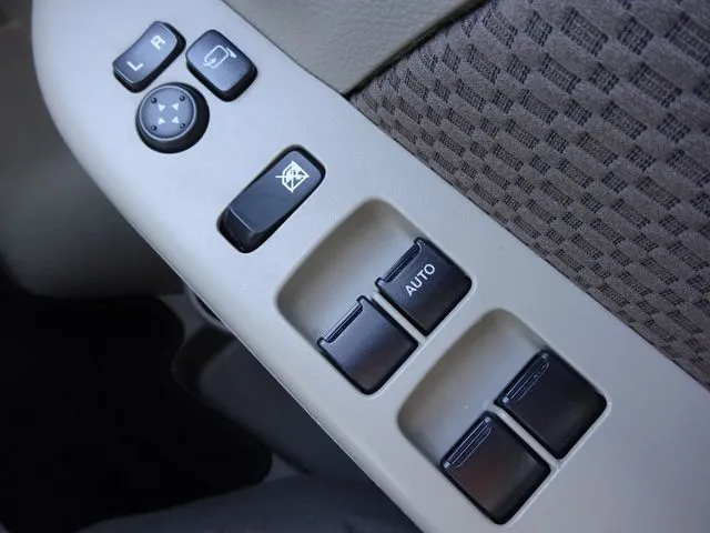 ミニキャブバン（ミツビシ）の車両写真