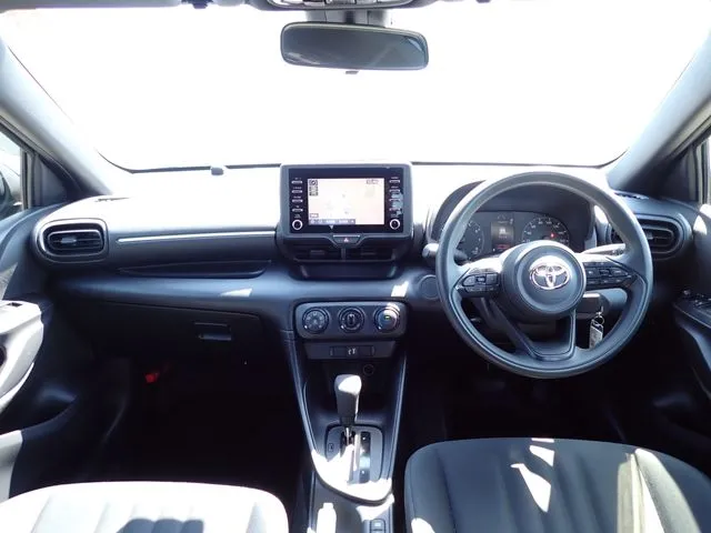 ヤリス（トヨタ）の車両写真