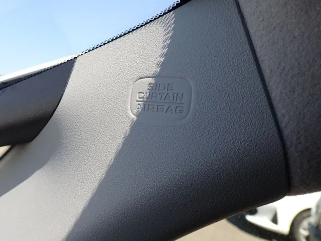 フィット　ｅ：ＨＥＶ（ホンダ）の車両写真