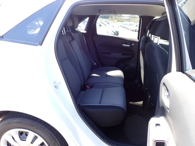 フィット　ｅ：ＨＥＶ（ホンダ）の車両写真