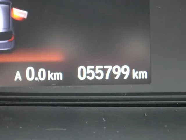 フリードプラス　ハイブリッド（ホンダ）の車両写真