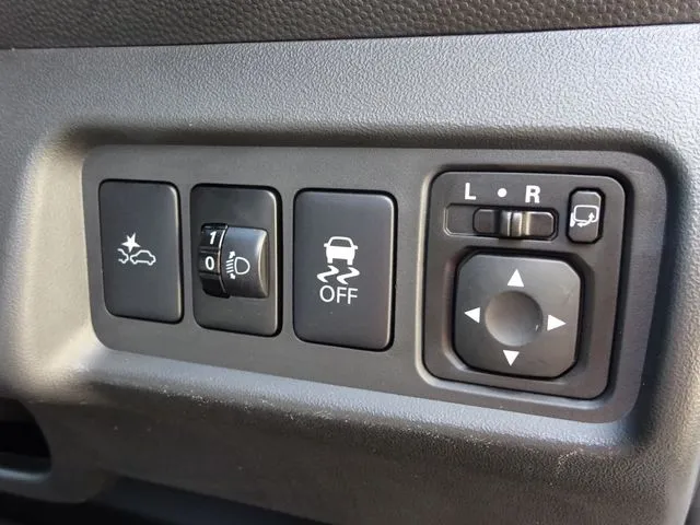 ミラージュHB(ミツビシ)の車両写真