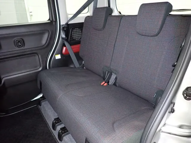 スズキ　スペーシア