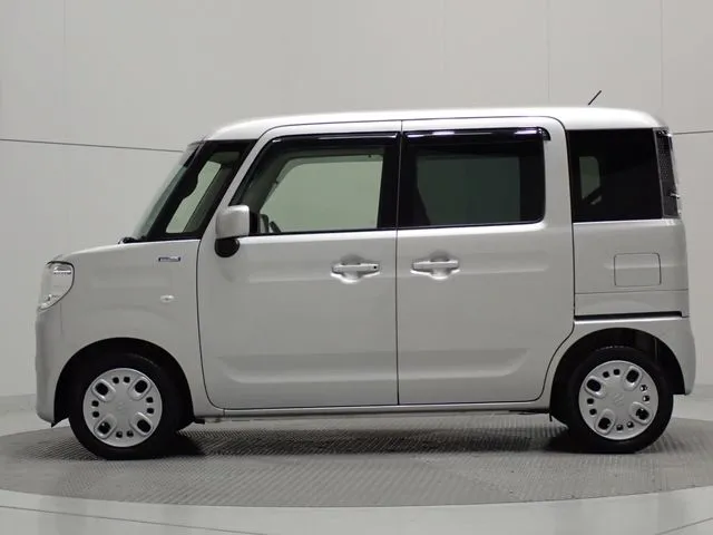 スズキ　スペーシア