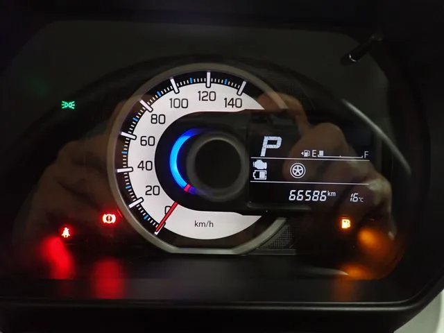 スズキ　スペーシア