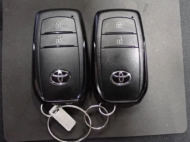 トヨタ　ヤリス