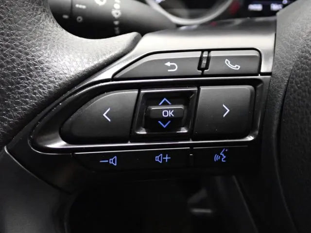 トヨタ　ヤリス