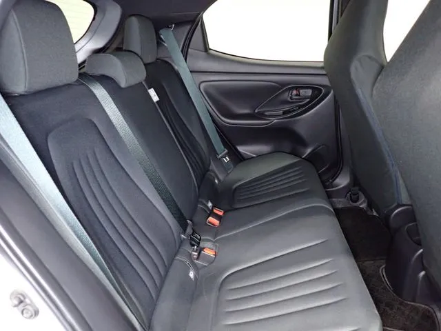 トヨタ　ヤリス