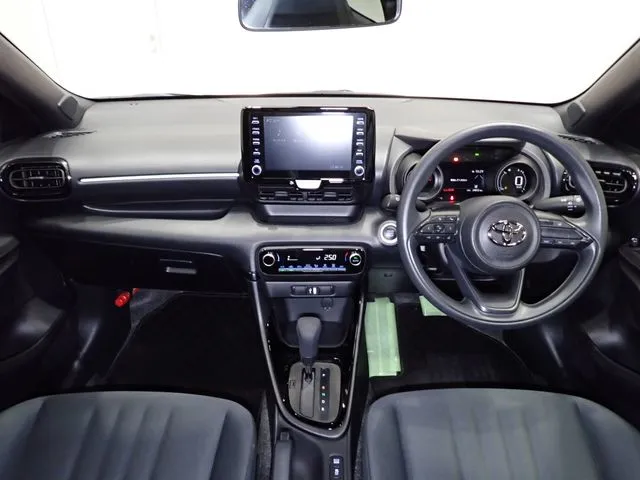 トヨタ　ヤリス