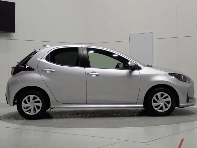 トヨタ　ヤリス