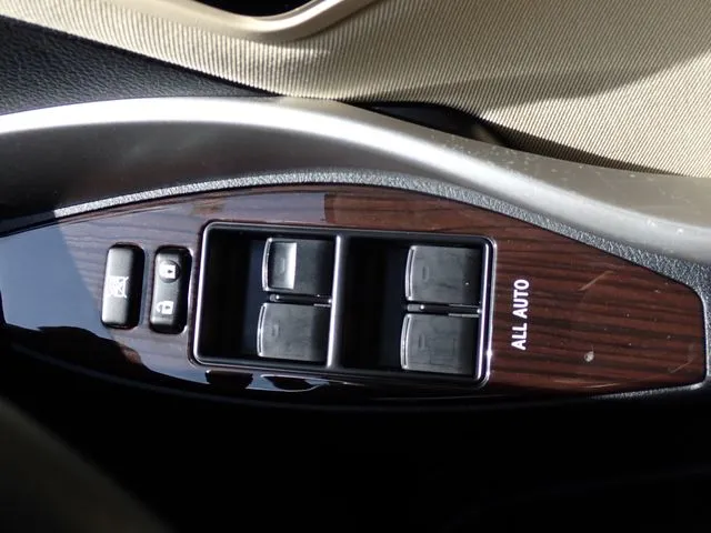 プレミオ（トヨタ）の車両写真