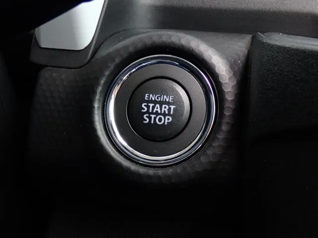 フレアクロスオーバー（マツダ）の車両写真