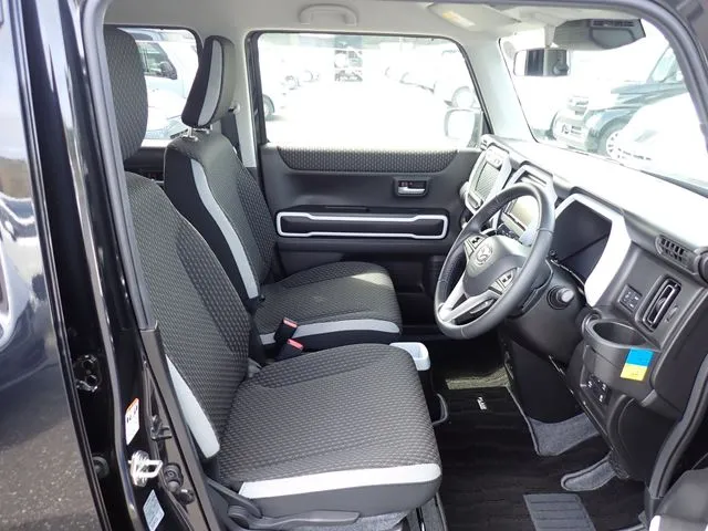 フレアクロスオーバー（マツダ）の車両写真