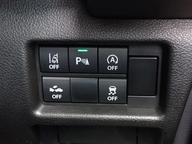 フレアクロスオーバー（マツダ）の車両写真