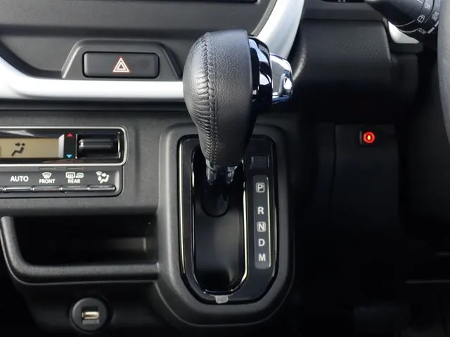 フレアクロスオーバー（マツダ）の車両写真