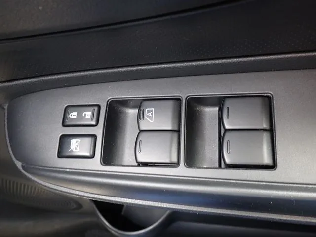 ノート（ニッサン）の車両写真