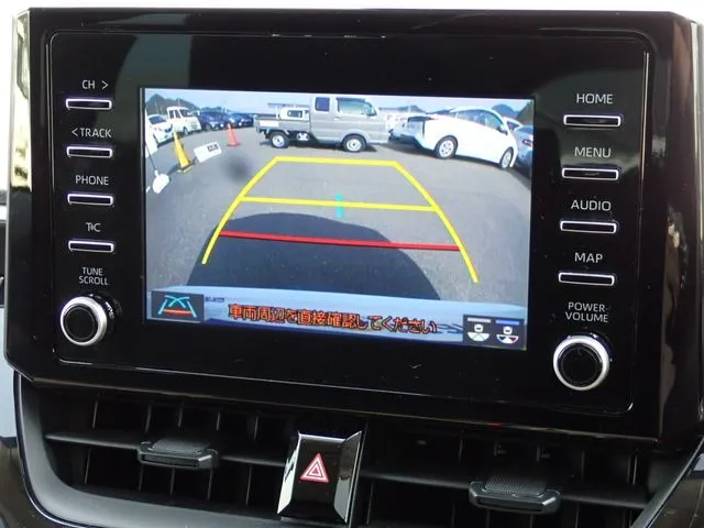 カローラ　ツーリング　ハイブリッド（トヨタ）の車両写真