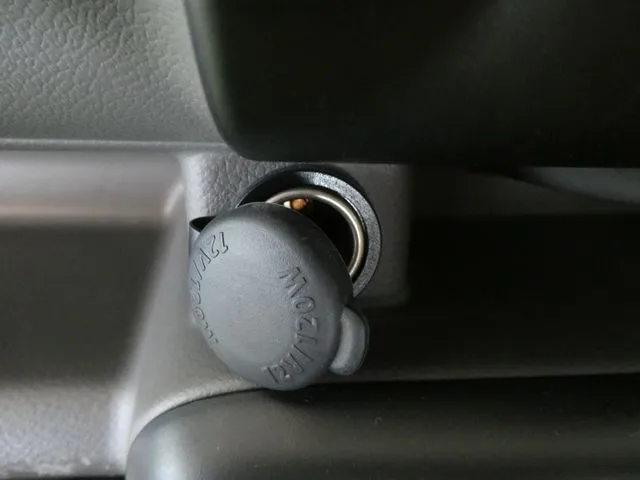 エブリイバン（スズキ）の車両写真