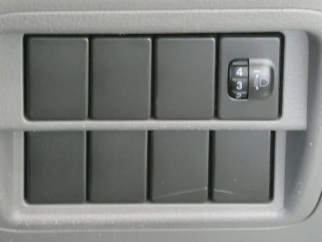 エブリイバン（スズキ）の車両写真