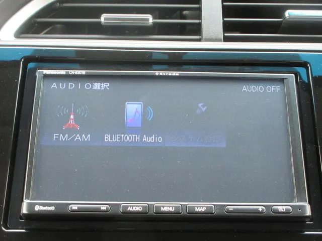 シャトル　ハイブリッド　４ＷＤ（ホンダ）の車両写真