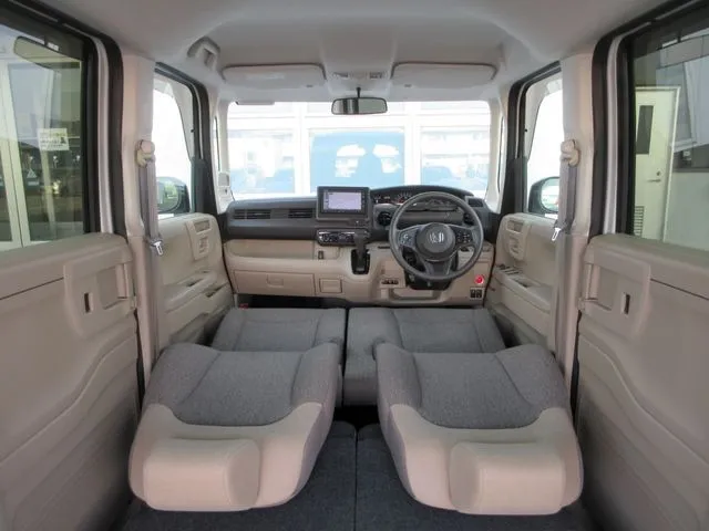 Ｎ　ＢＯＸ（ホンダ）の車両写真