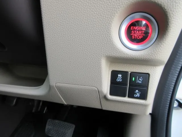 Ｎ　ＢＯＸ（ホンダ）の車両写真