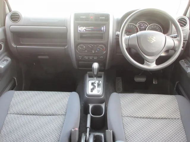 ジムニー　４ＷＤ（スズキ）の車両写真