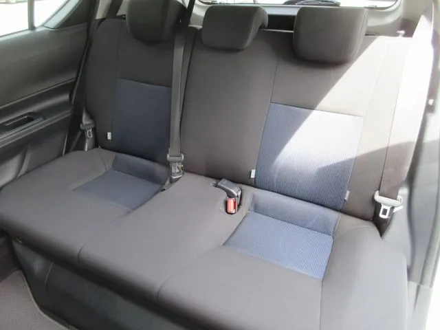 アクア（トヨタ）の車両写真