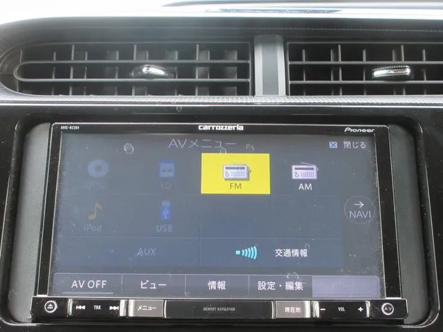 アクア（トヨタ）の車両写真