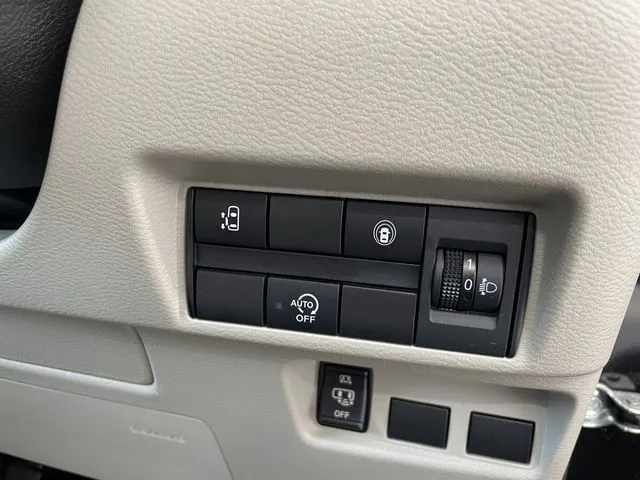 ルークス（ニッサン）の車両写真