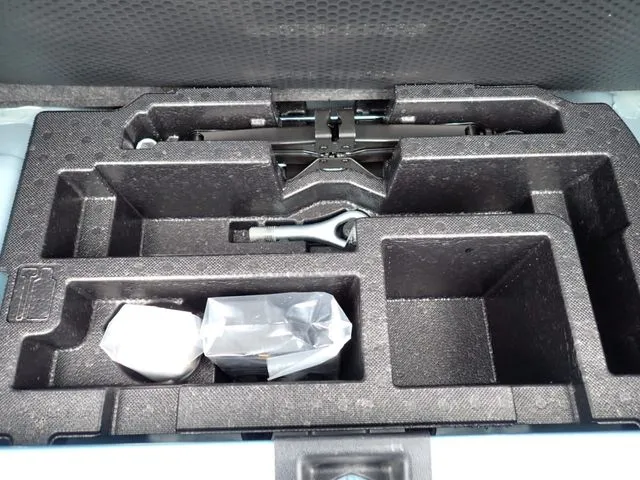 ダイハツ　ミラ　イース