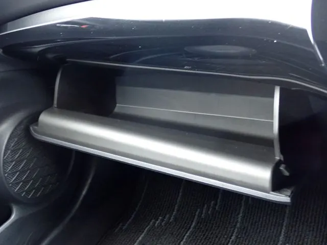 プリウス（トヨタ）の車両写真